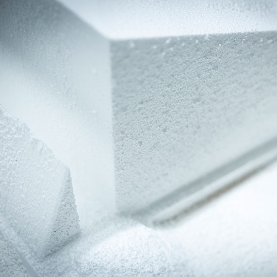 De la roy sitting on a bench